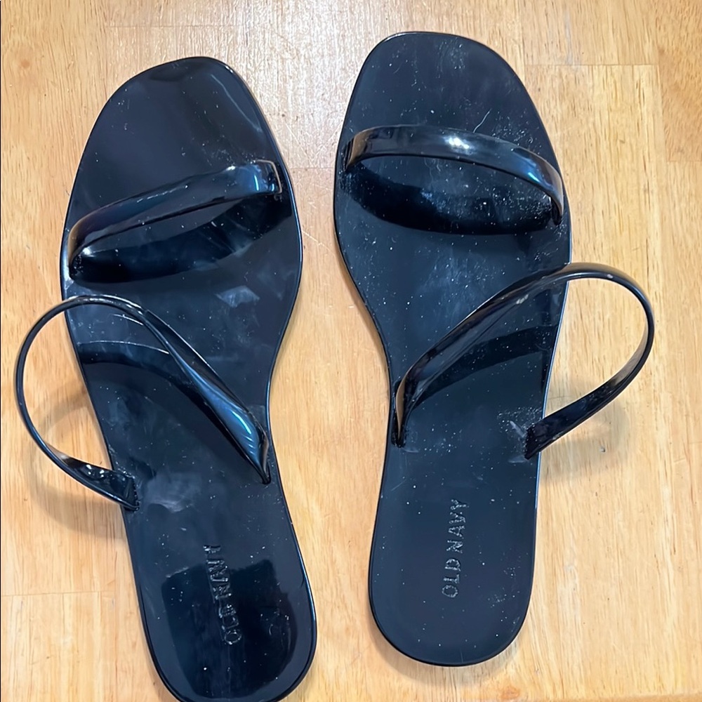Old Navy Women's Glossy Black Sandals